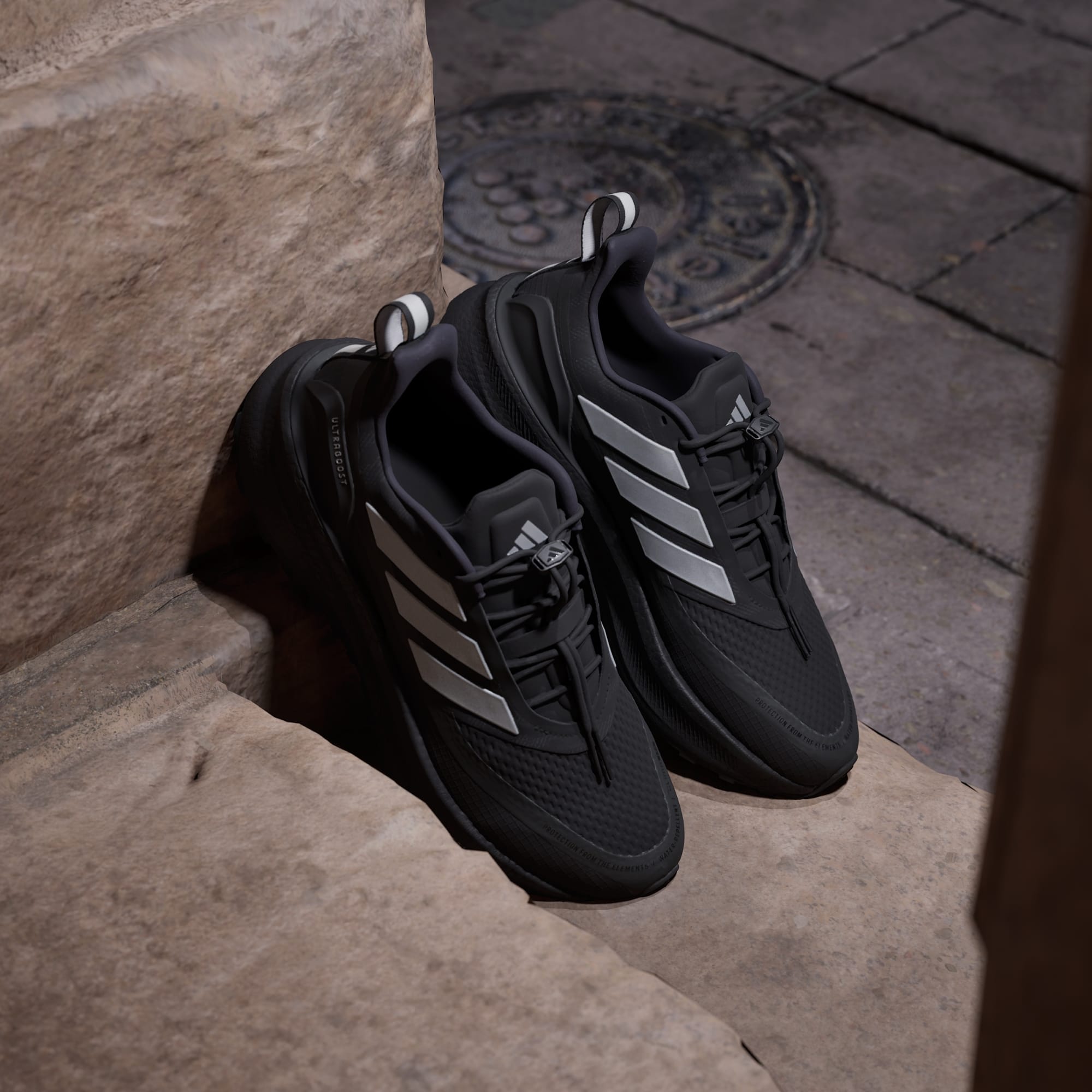 Adidas Ultraboost 5 TR