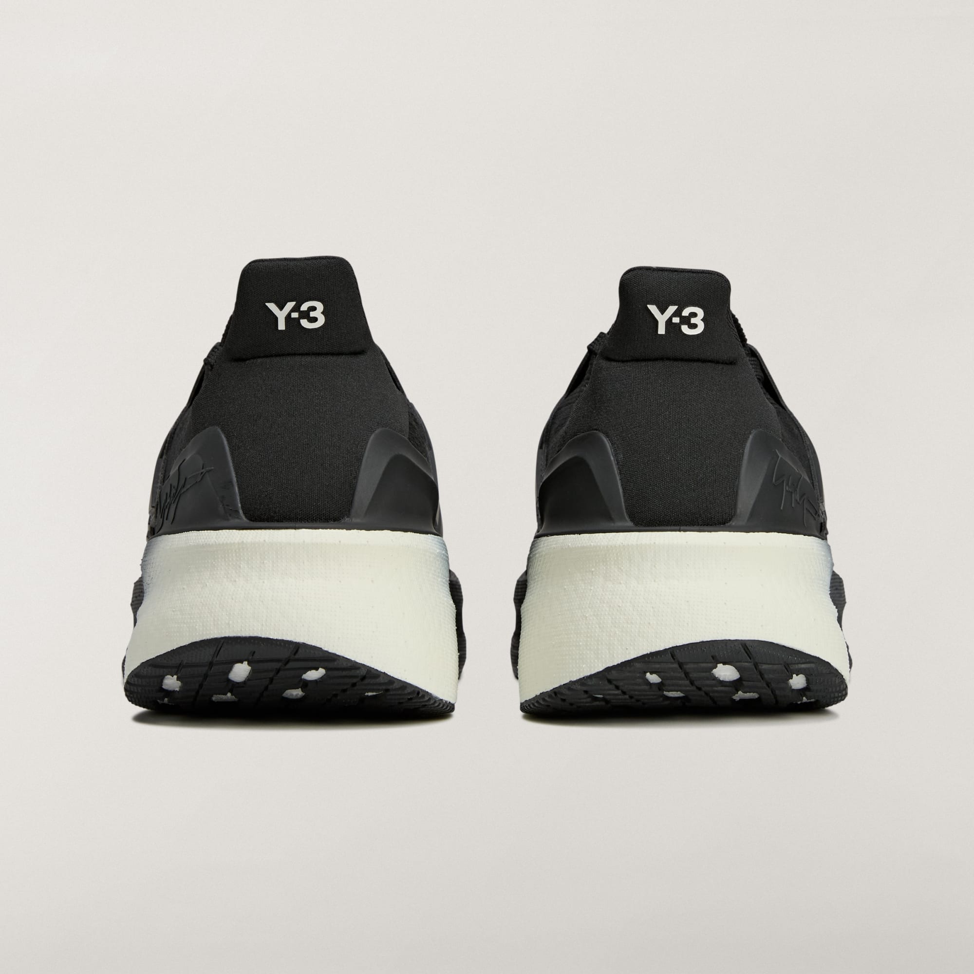 Adidas Y-3 Ultraboost 5